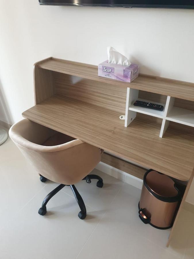 Purple Lily Studio Hawana Lagoons Salalah 아파트 외부 사진